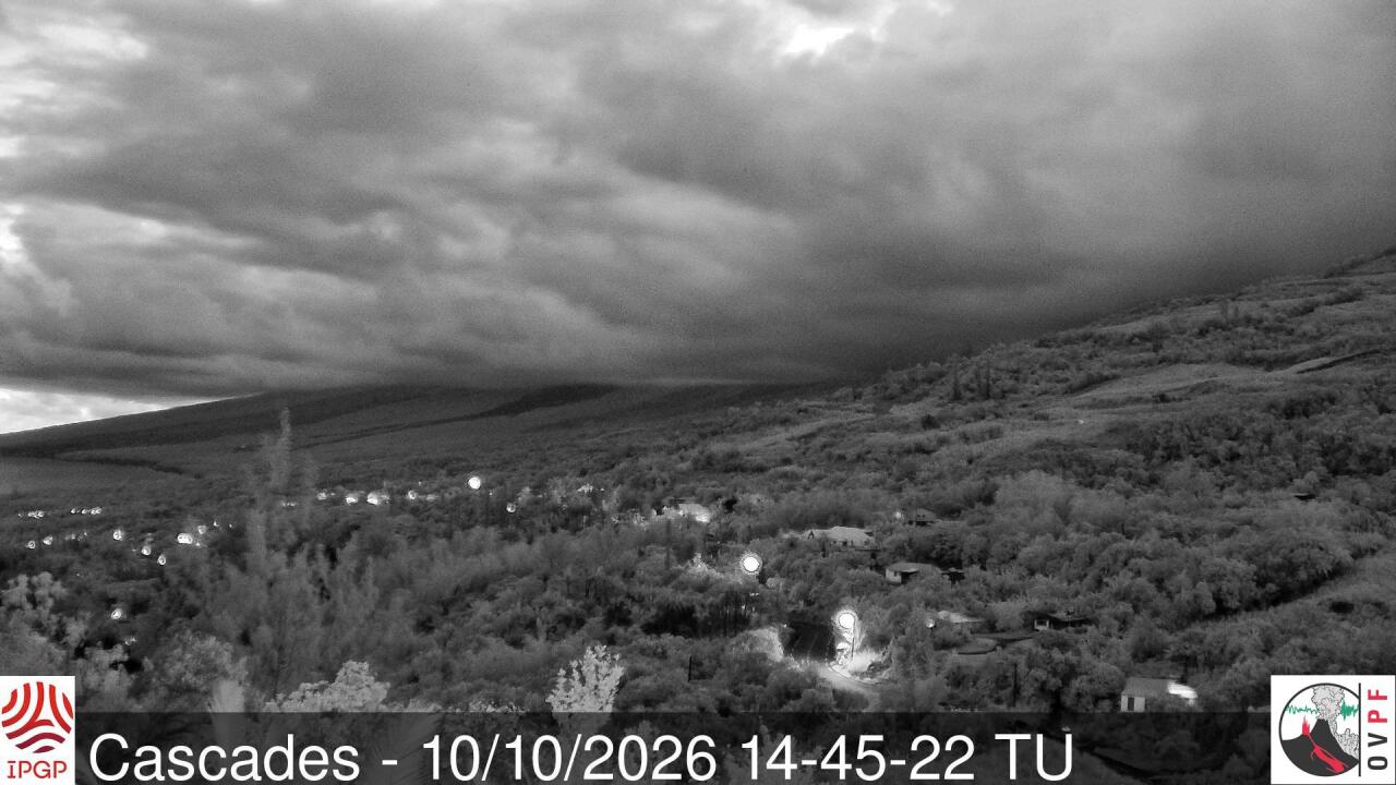 Dernière image de la webcam Cascades — Piton de la Fournaise